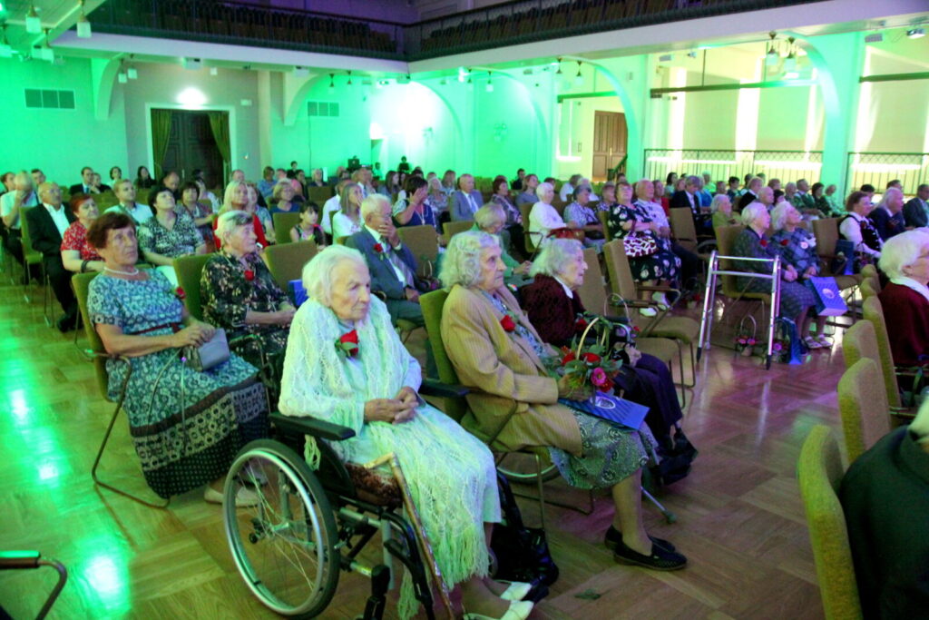 2. Simtgadnieku Salidojuma kopbilde (2018). Kultūras pilī "Ziemeļblāzma".