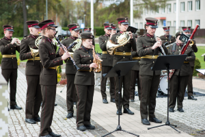 2025. gada Simtgadnieku Salidojums. Uzstājas orķestris. Foto: Edgars Krinbergs